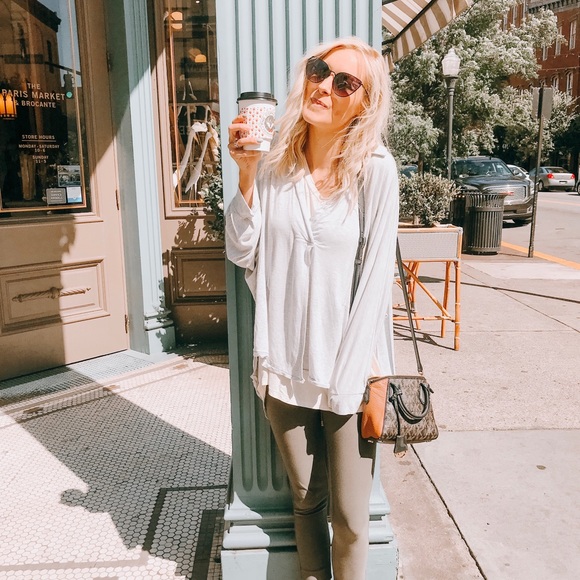 Meet your Posher, Natalie - Picture 6 of 8